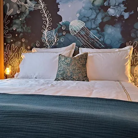 Boutique Sparrenduin Met Airco De Haan